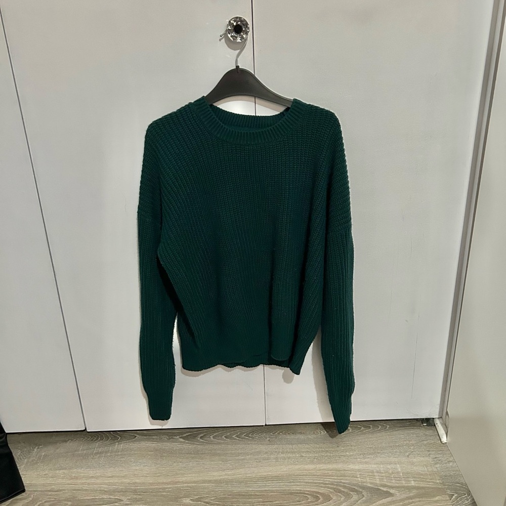 Ardene Green Crewneck Sweater Classic Knit Style